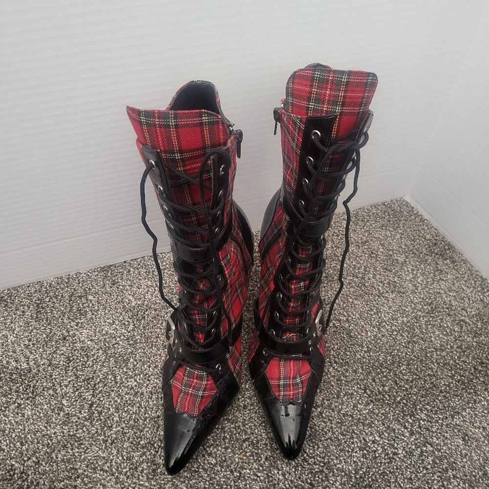 Funtasma "Daring" boots!